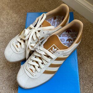 Adidas München in Mesa US6 Mens Unisex Suede Cream and Tan NWB